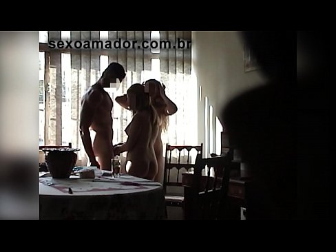 ❤️ O uo feusua'i e vala'aulia se tamaloa lapo'a ma se to'atolu fa'atasi ma ia ❌  i porn sm.sayhentai.ru ☑